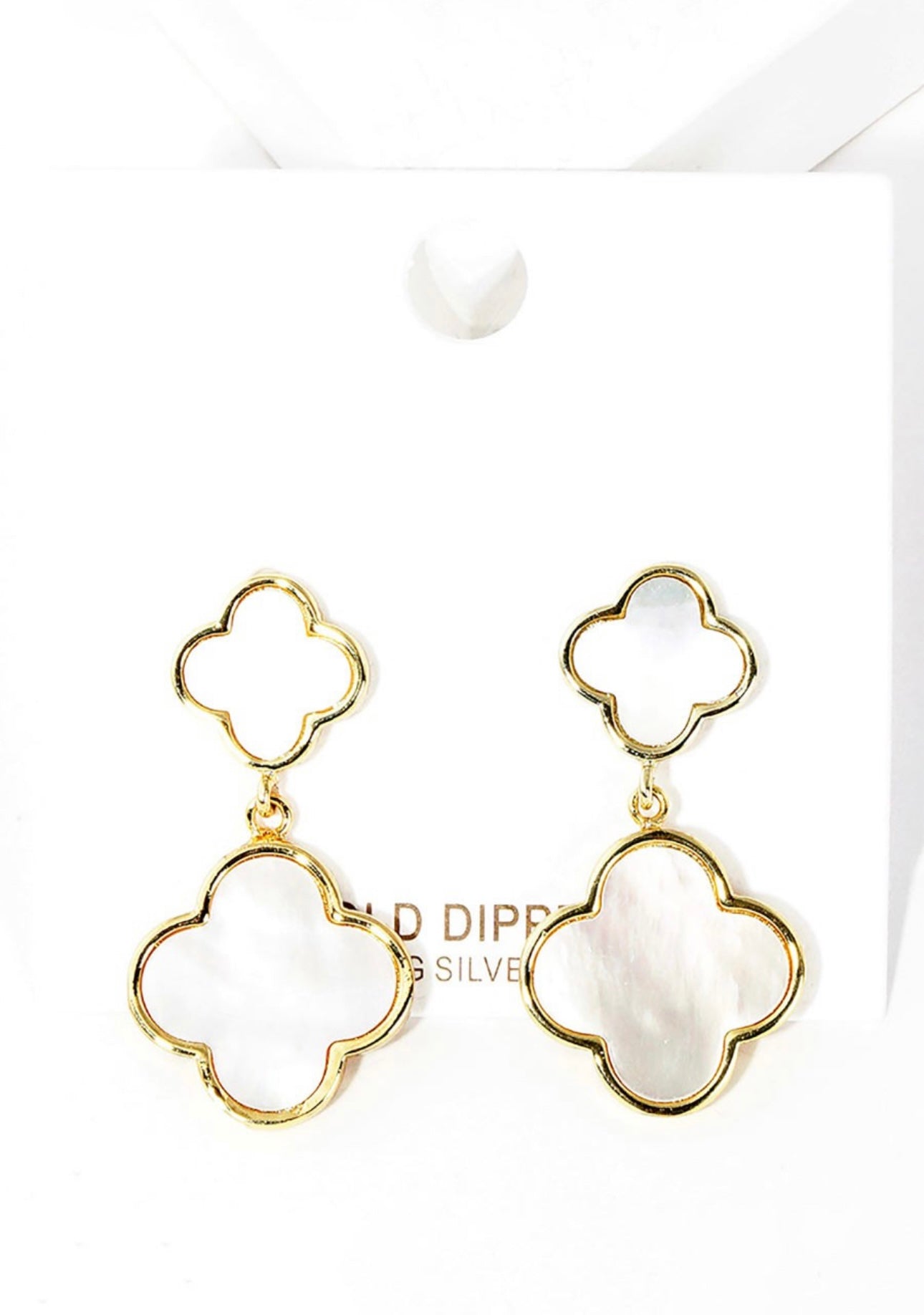 Gold/White Quatrefoil Link Dangle Earring