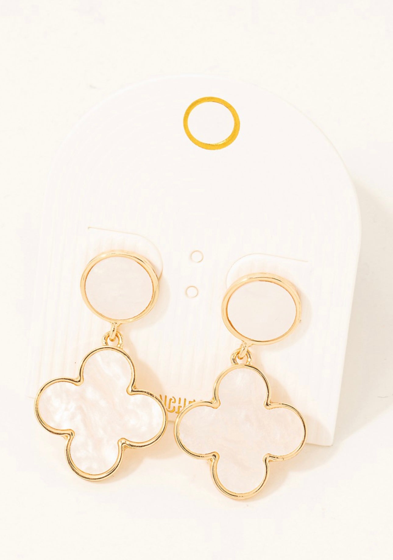 Pearly Clover Charm Dangle Earring